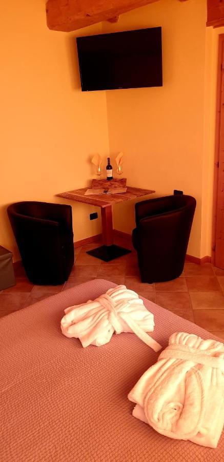 Chalet Chapeau Rar Castel Condino 외부 사진