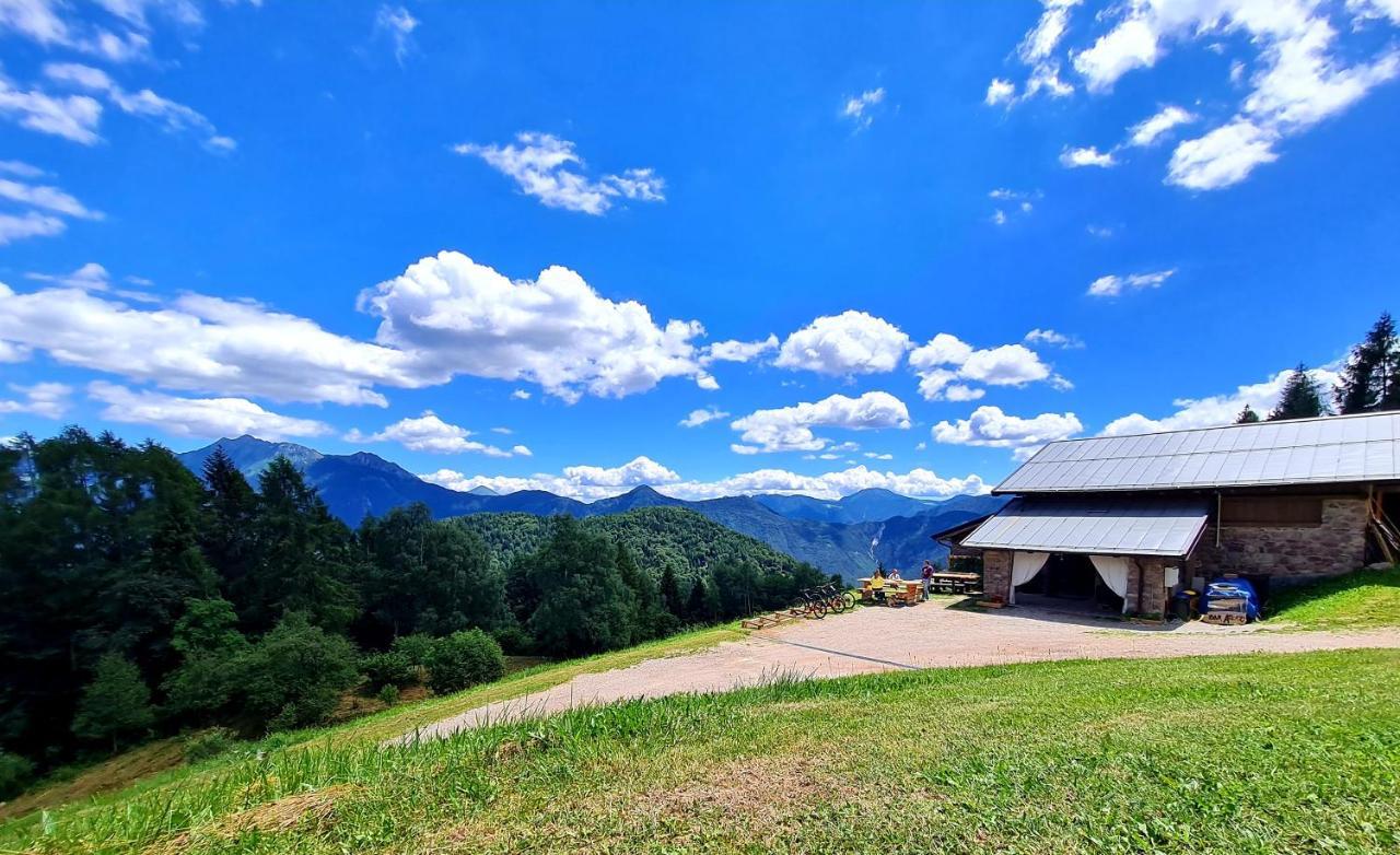 Chalet Chapeau Rar Castel Condino 외부 사진