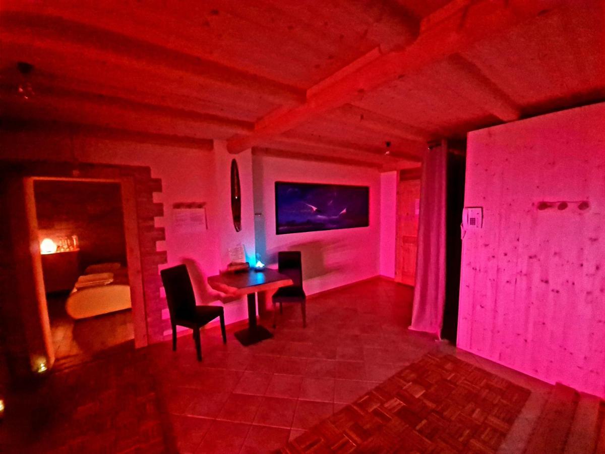 Chalet Chapeau Rar Castel Condino 외부 사진